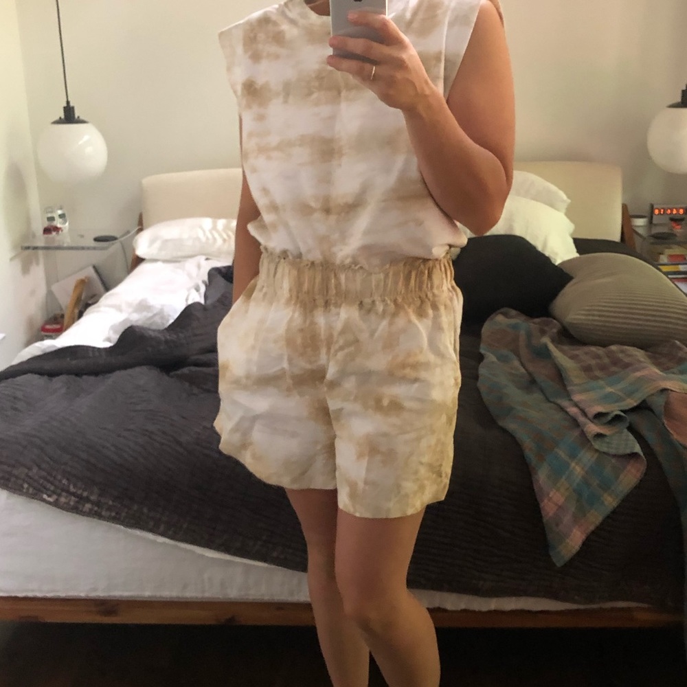 Custom tie dye set